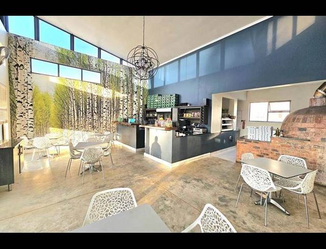 2 BEDROOM APARTMENT FOR SALE IN PETERVALE